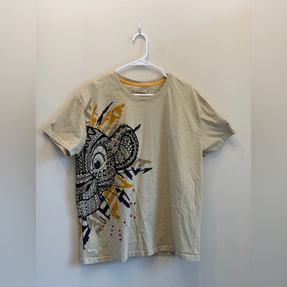Disneyland Parks Paris - Lion King Men’s T-Shirt Simba tee NWOT disney paris XL
